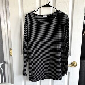 Black & White Striped Drop Shoulder Women's Top/Tunic - XL